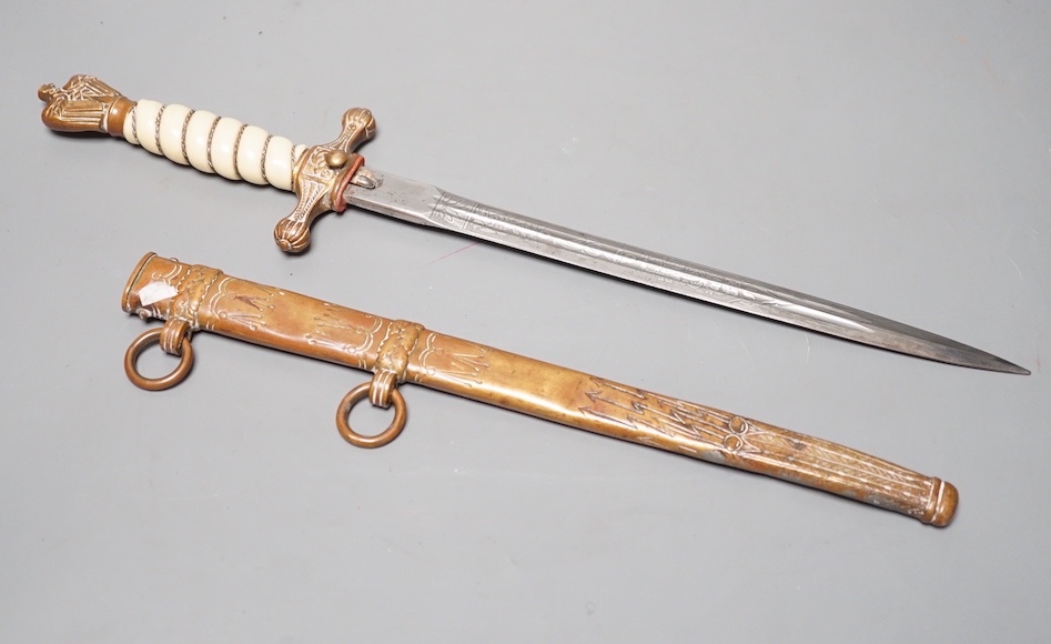 A Third Reich kriegsmarine naval officer’s dagger, 41.5 cms long.